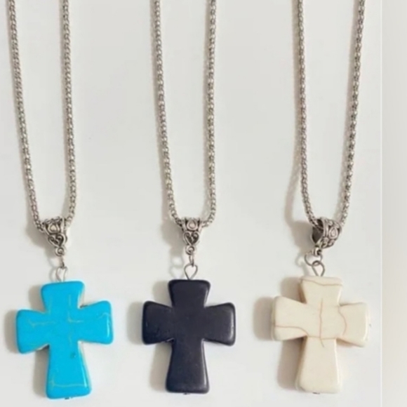 Ivory Cross Necklace Semiprecious Stone on Silver Chain w2 1/2 inch extender - Picture 11 of 11